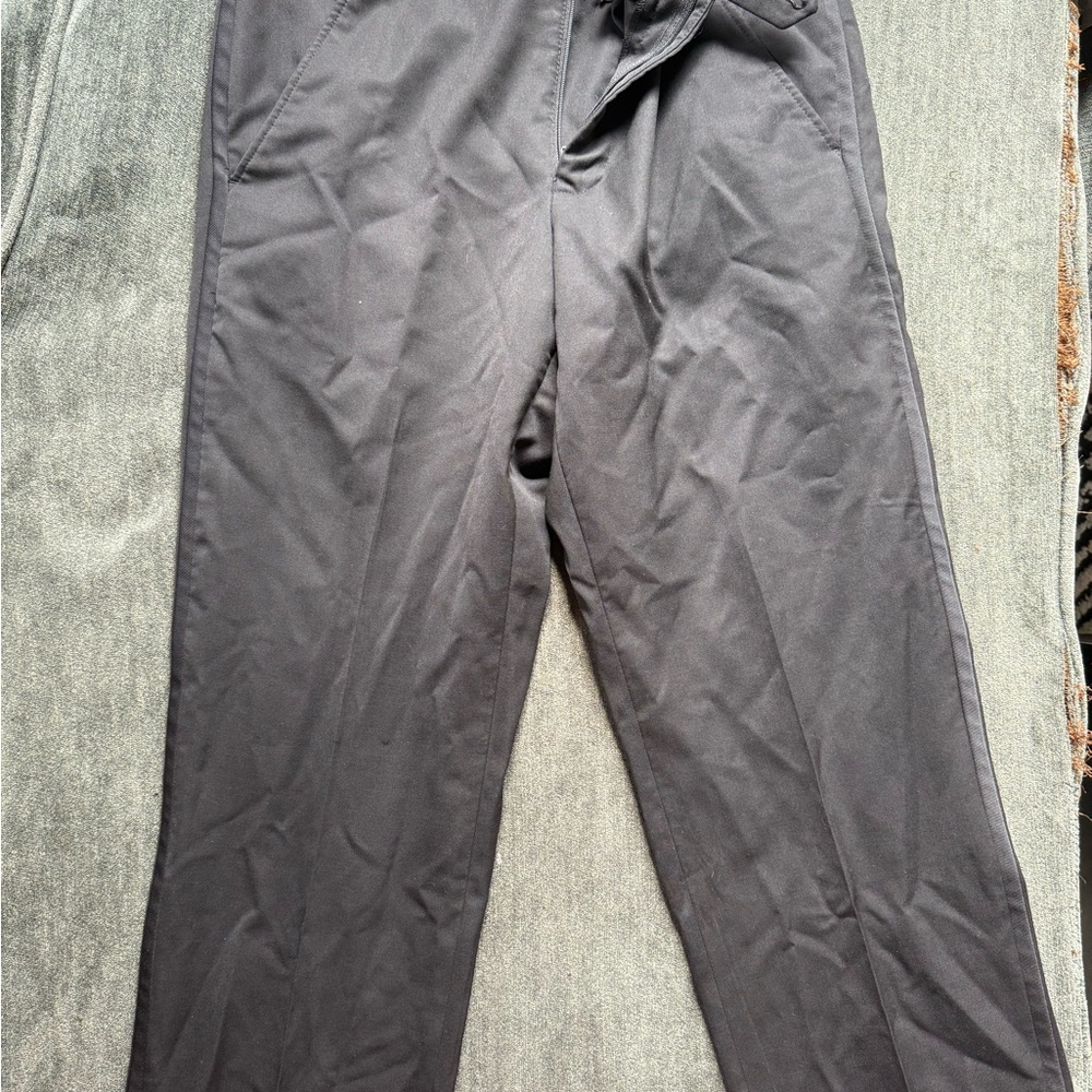 Men's Classic Black Chinos — Straight Fit